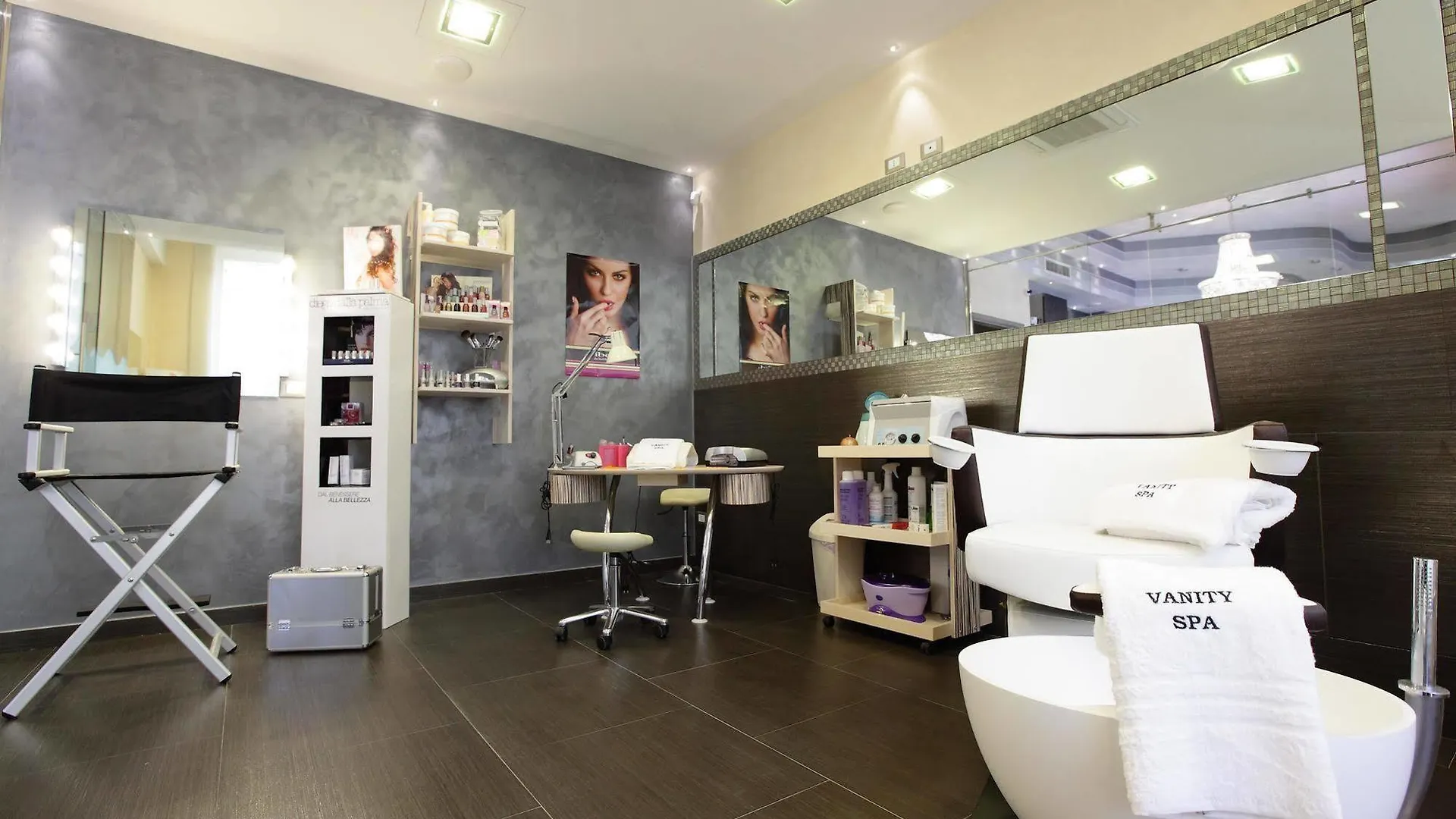 Vanity Spa Balestrate Hotel apartamentowy